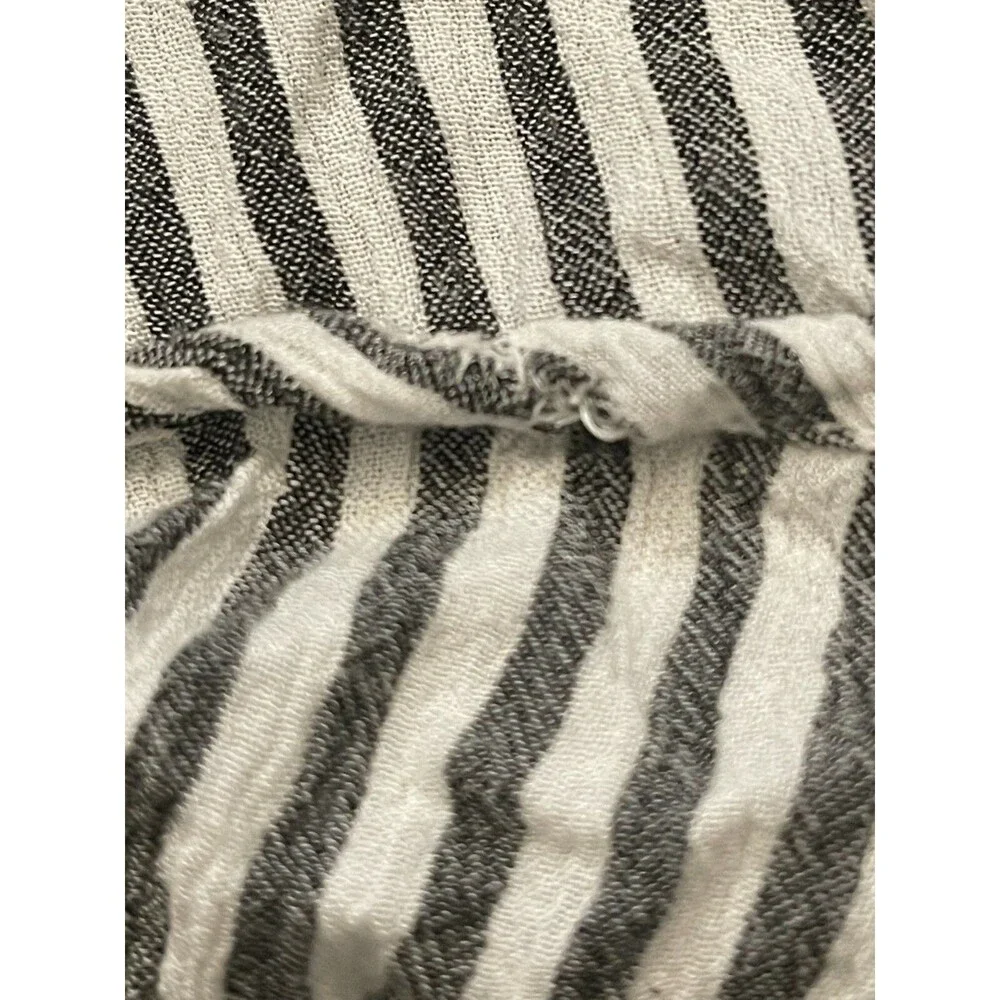 Elan Wrap Cover Up Swim Romper S 3/4 Sleeve Charcoal Gray White Vacay B27